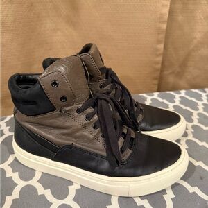Women’s Vince High Top Leather Sneaker, Size 6